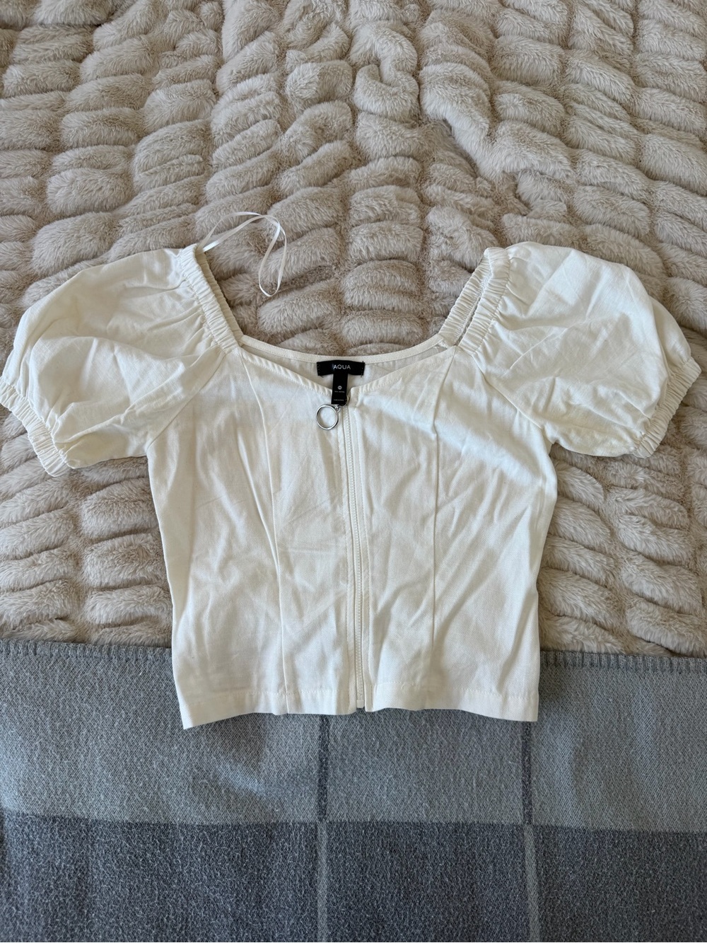 Aqua White Puff-Sleeve Zip Crop Top